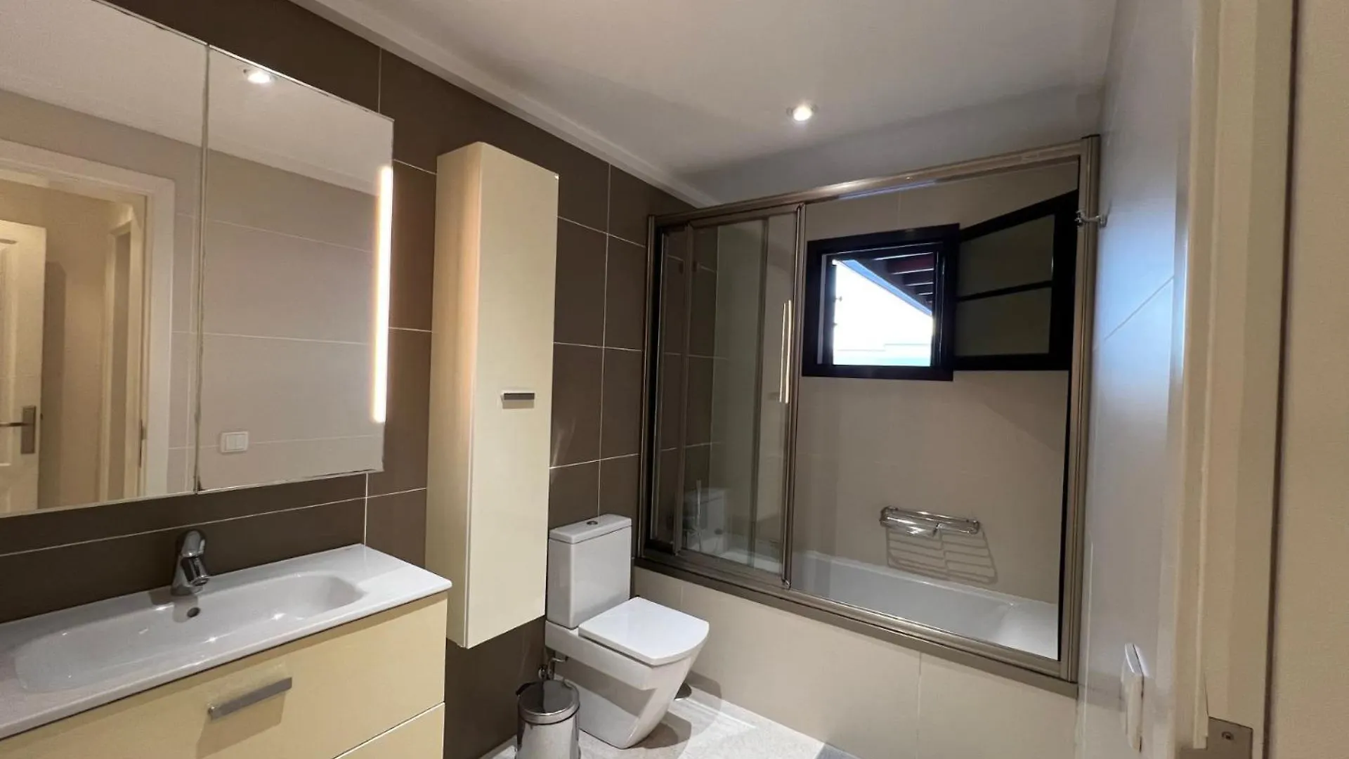 Casa Sankalpa Con Jacuzzi Villa Tias Spain